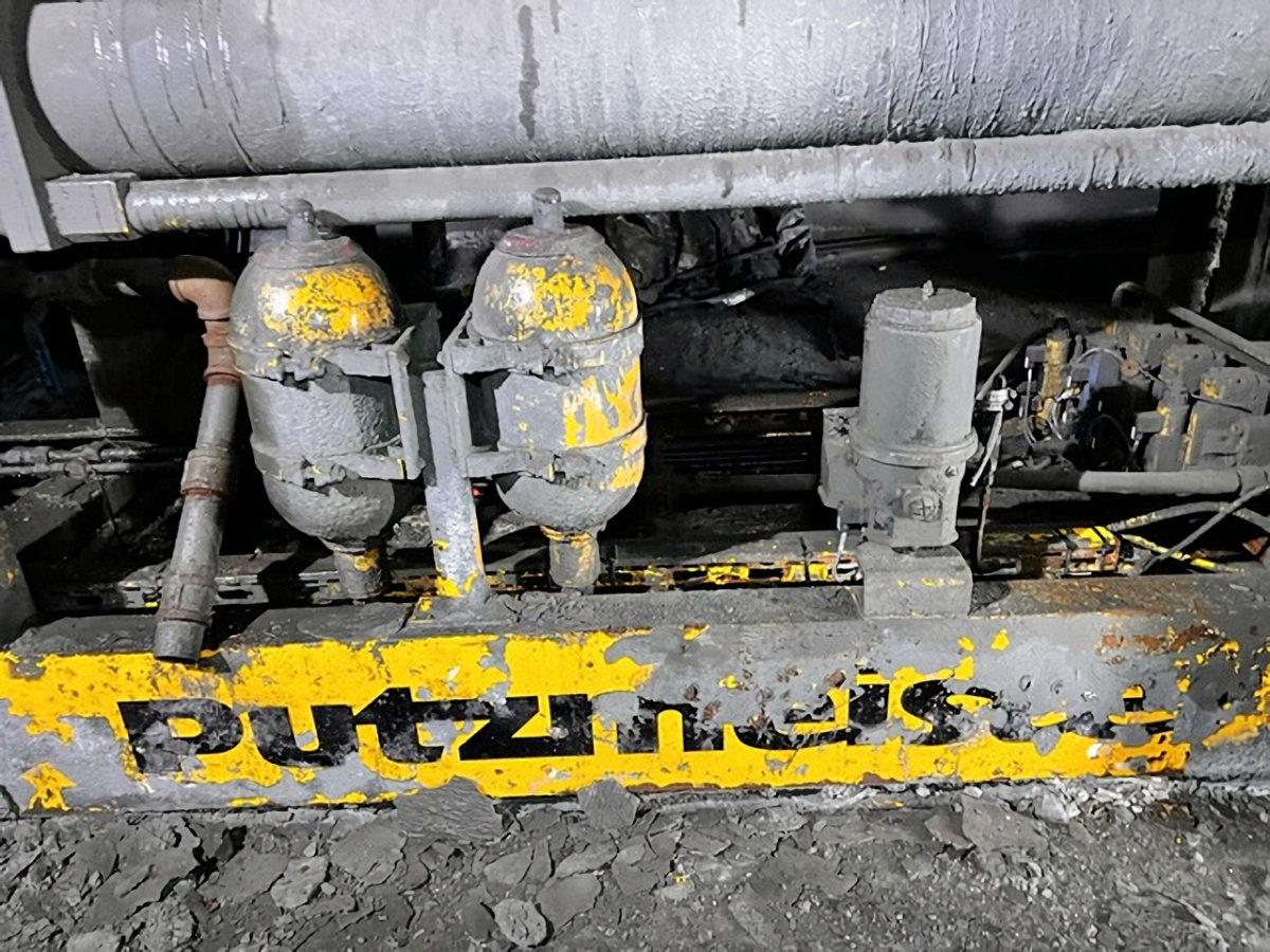 Putzmeister Model Hsp 2180 Hps Hydraulic Seat Valve Piston Pump)